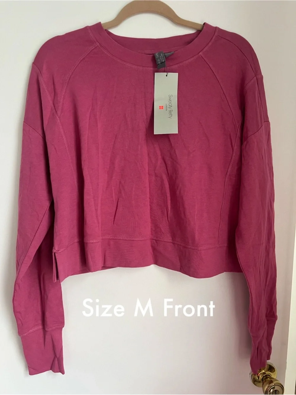 NWT Sweaty Betty After Class Crop Sweatshirt in Adventure Pink with Thumbholes - Picture 11 of 16